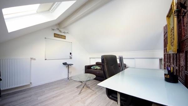 Secteur Bois Guillaume, PAVILLON 6 pièces dans impasse calme