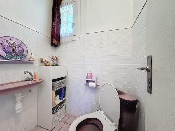 Vaste maison idéalement située sur 3000 m² (dont 2000 m² constructibles)