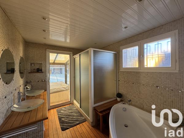 Maison à vendre 5 pièces 176 m² Cestas