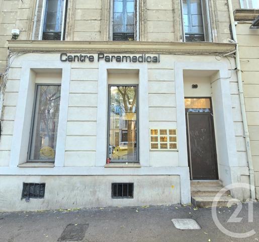 Appartement à vendre  6 pièces - 142 m2 MARSEILLE - 13006
