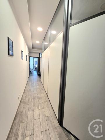 Appartement à vendre  6 pièces - 142 m2 MARSEILLE - 13006