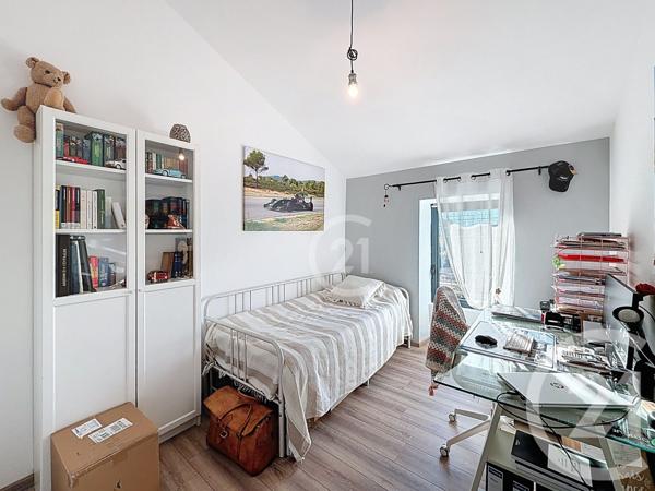 Maison à vendre  5 pièces - 143,53 m2 ST MARTIN DE CRAU - 13