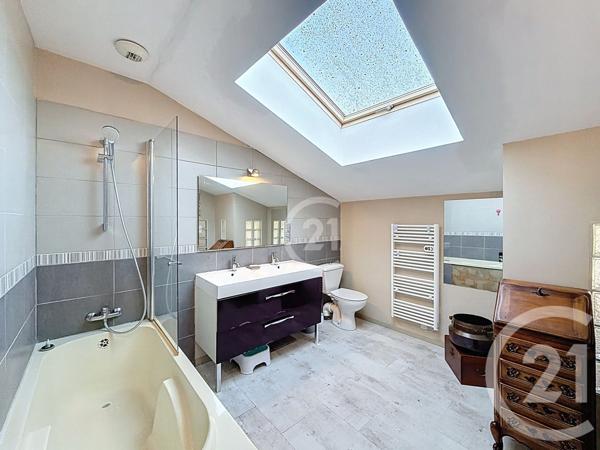 Maison à vendre  5 pièces - 143,53 m2 ST MARTIN DE CRAU - 13