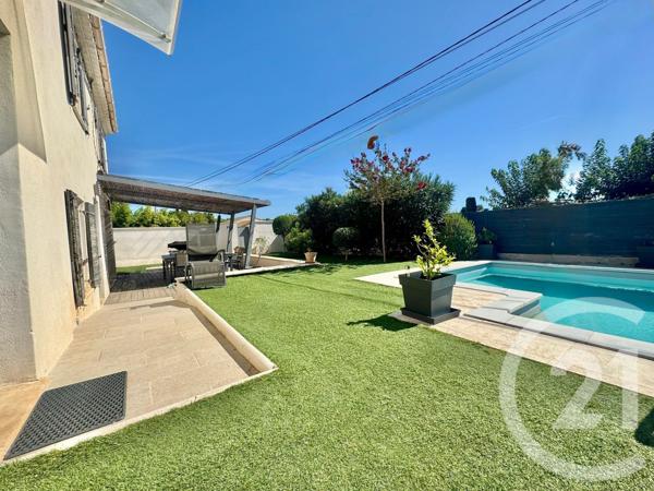 Maison à vendre  5 pièces - 143,53 m2 ST MARTIN DE CRAU - 13