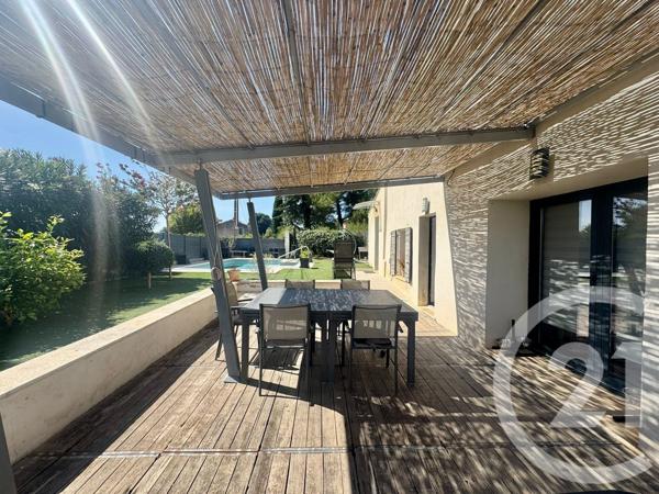 Maison à vendre  5 pièces - 143,53 m2 ST MARTIN DE CRAU - 13