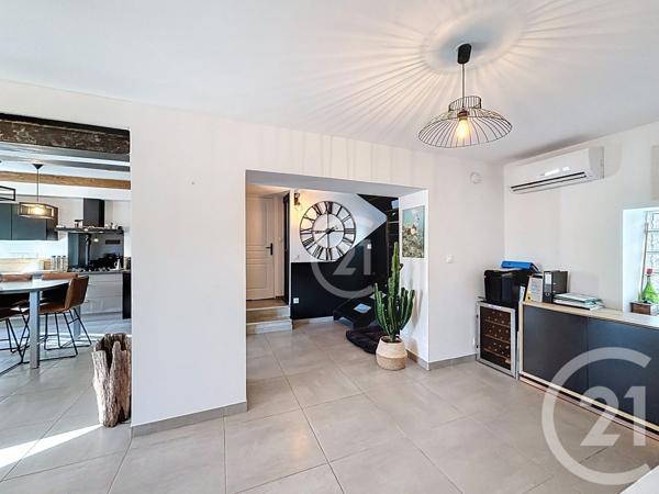 Maison à vendre  5 pièces - 143,53 m2 ST MARTIN DE CRAU - 13