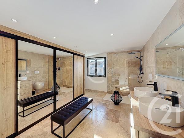 Maison à vendre  5 pièces - 143,53 m2 ST MARTIN DE CRAU - 13