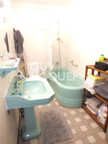 Maison meublée Villeneuve Les Avignon 3 pièce(s) 62.15 m2
