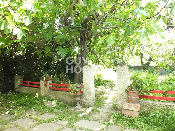 Maison meublée Villeneuve Les Avignon 3 pièce(s) 62.15 m2