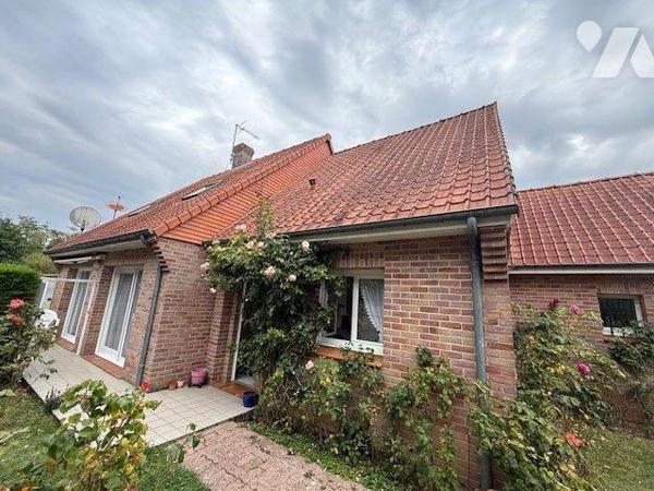 Maison à vendre à Hesdin-la-Forêt (62140) en Pas-de-Calais (62)

Cette maison offre une surfa...