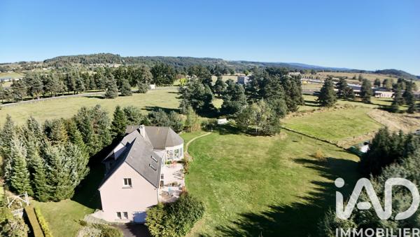 Maison à vendre 13 pièces 303 m² Saint-Chély-d'Apcher