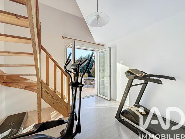 Maison à vendre 13 pièces 303 m² Saint-Chély-d'Apcher