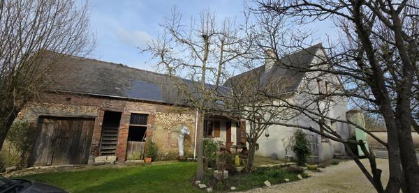Maison ancienne , grand terrain + Dépendance Agglomération Filibus recherchée
