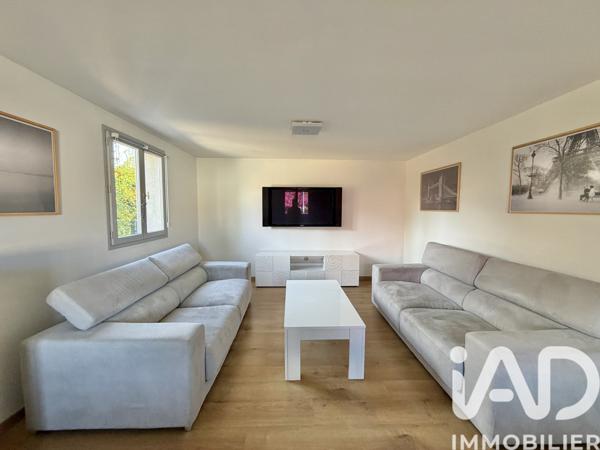 Maison à vendre 6 pièces 140 m² Nîmes