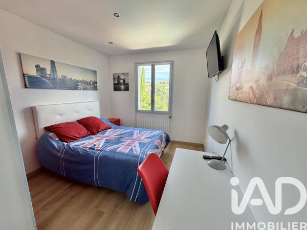 Maison à vendre 6 pièces 140 m² Nîmes