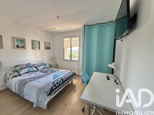 Maison à vendre 6 pièces 140 m² Nîmes