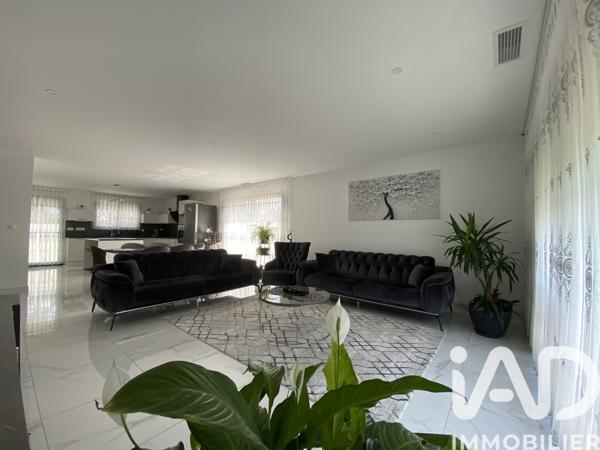 Maison à vendre 4 pièces 118 m² Ginestas