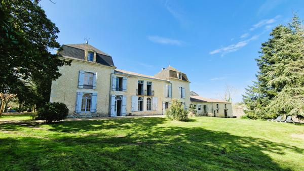 Chateau à vendre à Sainte-Foy-la-Grande (33220) - Gironde
