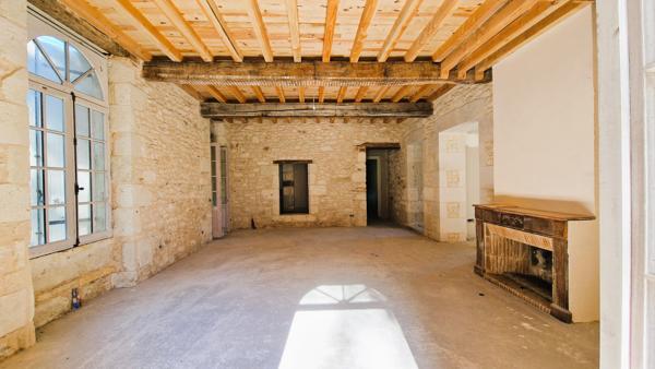 Chateau à vendre à Sainte-Foy-la-Grande (33220) - Gironde