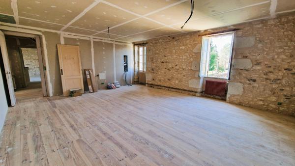 Chateau à vendre à Sainte-Foy-la-Grande (33220) - Gironde