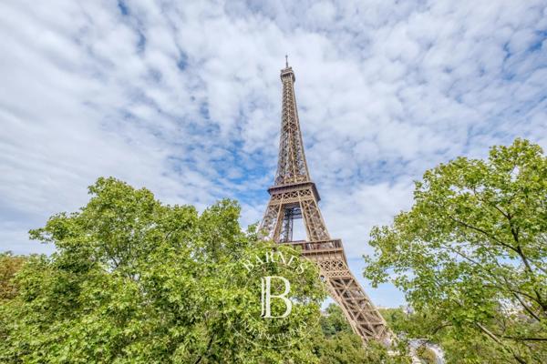Paris 7ème, Appartement 2 Chambres -  137 m² à vendre