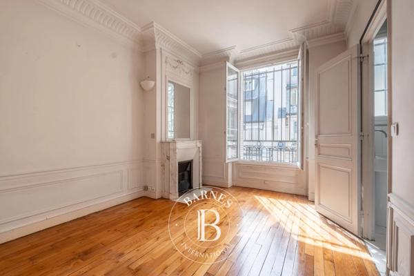 Paris 7ème, Appartement 2 Chambres -  137 m² à vendre