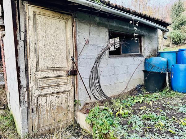 Terrain à vendre ? Chaville Rive Gauche ? Dépendance en ruine ? Fort potentiel 365 m²