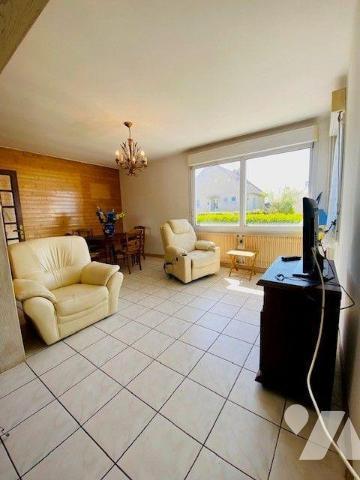 A vendre à Perros-Guirec (22700) en Côtes-d'Armor (22), un Pavillon de type 5, de plain-pied, d...