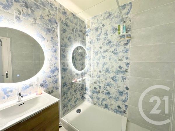 Appartement F5 à vendre  5 pièces - 88 m 2   HENDAYE  - 64