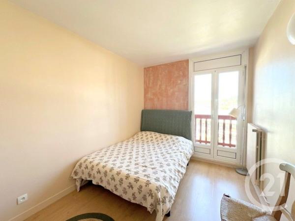Appartement F5 à vendre  5 pièces - 88 m 2   HENDAYE  - 64