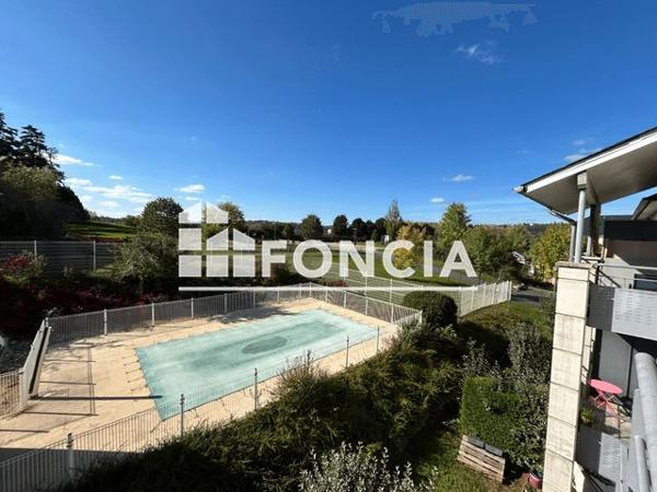 Location Appartement 3 pièces 53.33 m² - 21 AVENUE DES NATIONS Onet Le Chateau 12850