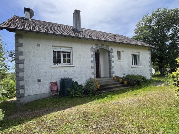 Maison
         4 pièces
        - 103 m² 215 000 € *