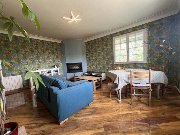 Maison
         4 pièces
        - 103 m² 215 000 € *