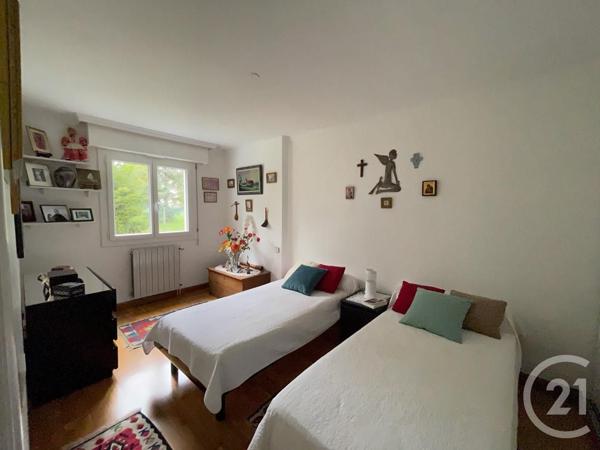 Appartement T3 à vendre  3 pièces - 64,31 m 2   HENDAYE  - 64