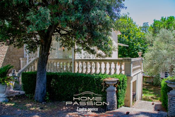 Maison
                                                                                                                                                                                                                                                                                                                        7 pièce(s)                                                                                                                                                                                                          5 chambre(s)                                                                                                                                                                                                          165  m²