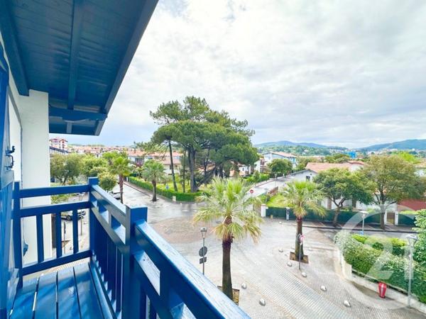 Appartement F3 à vendre  3 pièces - 61,61 m 2   HENDAYE  - 64