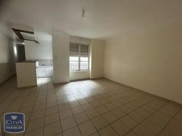 Appartement à louer 2 pièces 42.18m² Saint-Chamond (42400)