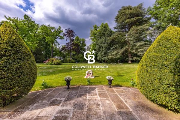 Hôtel particulier 12 pièces à vendre Marnes la Coquette - 92430 / Réf: 21744-VD