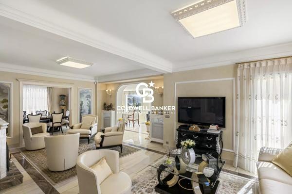 Villa 8 pièces à vendre Roquebrune Cap Martin - 06190 / Réf: 86139875