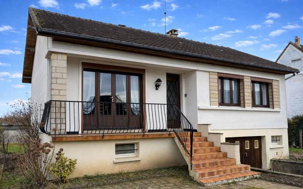 Maison à vendre    3 pièces •  Crépy
