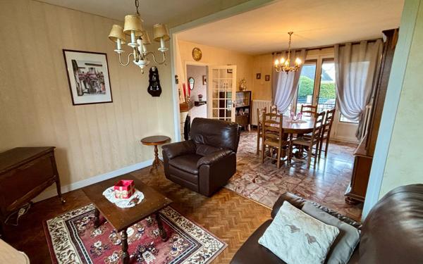 Maison à vendre    3 pièces •  Crépy