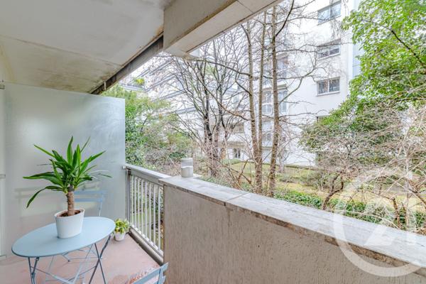 Appartement F3 à vendre  3 pièces - 71,87 m2 PARIS - 75005
