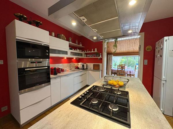 Maison plain -pied Saint Fort Sur Le Ne 130m² AVEC PISCINE GARAGE
