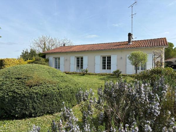 Maison plain -pied Saint Fort Sur Le Ne 130m² AVEC PISCINE GARAGE