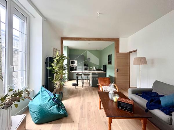 Appartement Saint Malo 3 pièce(s) 61.5 m2 + annexes