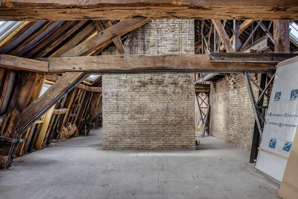 Combles à finir d’aménager en coeur de ville