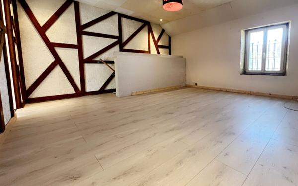 Maison à vendre    5 pièces •  Saint-Dizier