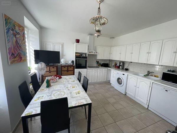 Maison à vendre à Bagnoles-de-l'Orne-Normandie dans l'Orne (61140), ref : 563