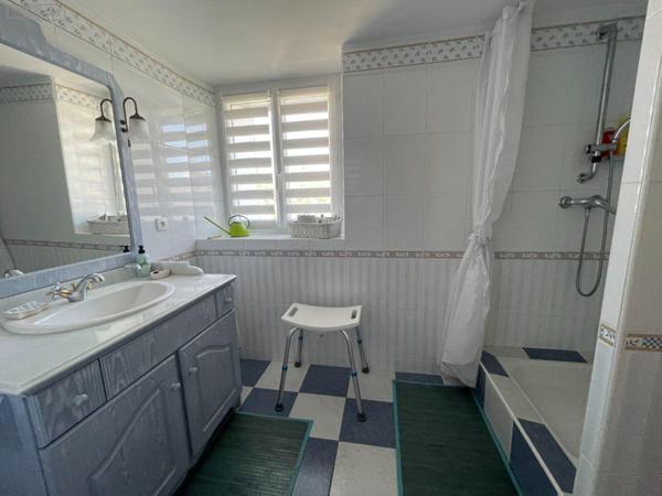 Maison à vendre à Bagnoles-de-l'Orne-Normandie dans l'Orne (61140), ref : 563