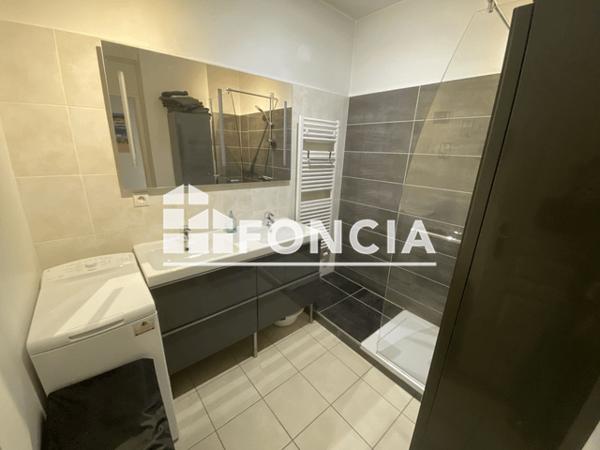 Location Appartement meublé 3 pièces 77.84 m² - 6 RUE NATIONALE Evian Les Bains 74500